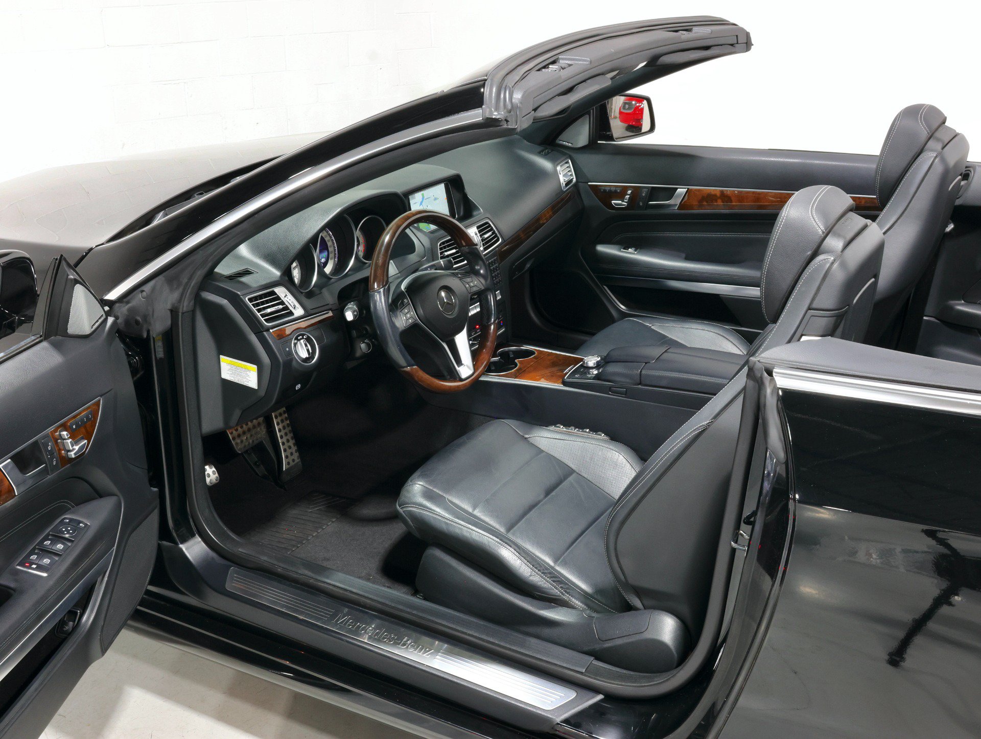 Used 2014 Mercedes-Benz E 550 Cabriolet image 48