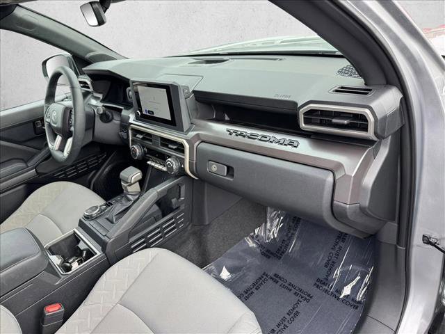 Certified 2025 Toyota Tacoma SR5 AWD/4WD image 20