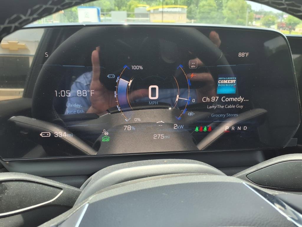 New 2025 Chevrolet Silverado EV LT image 20