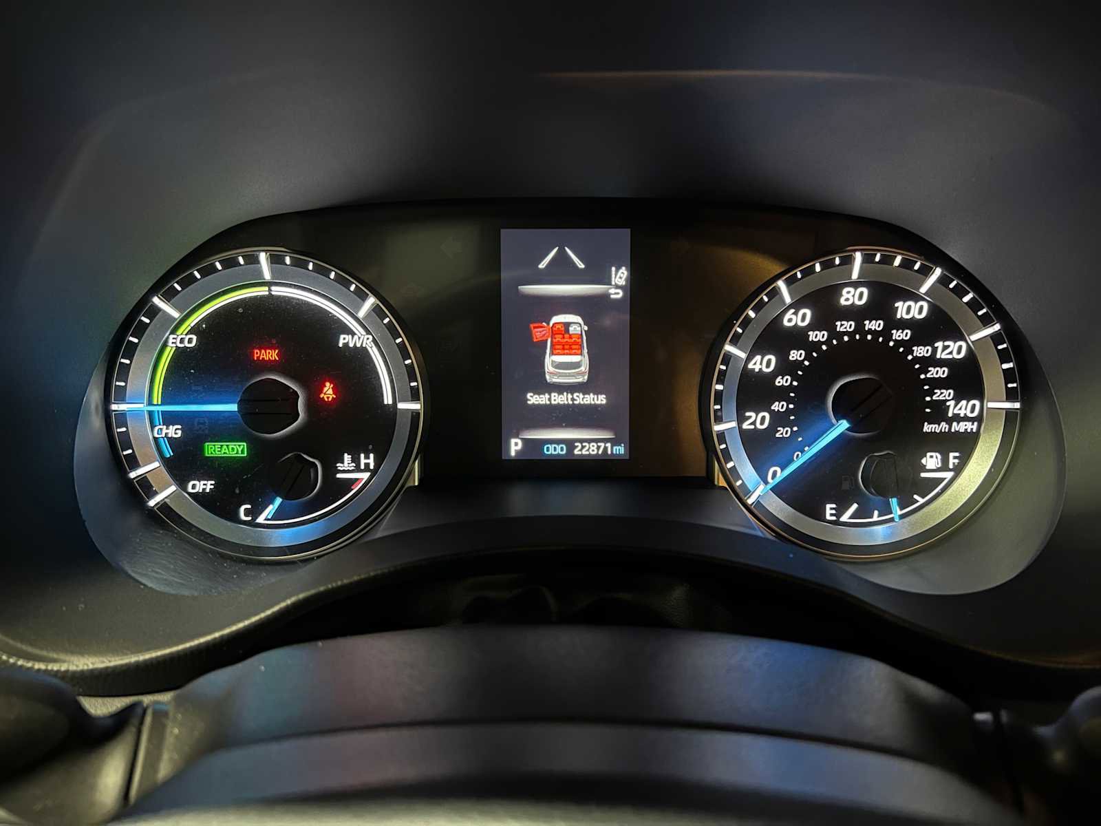 Used 2022 Toyota Highlander LE image 29