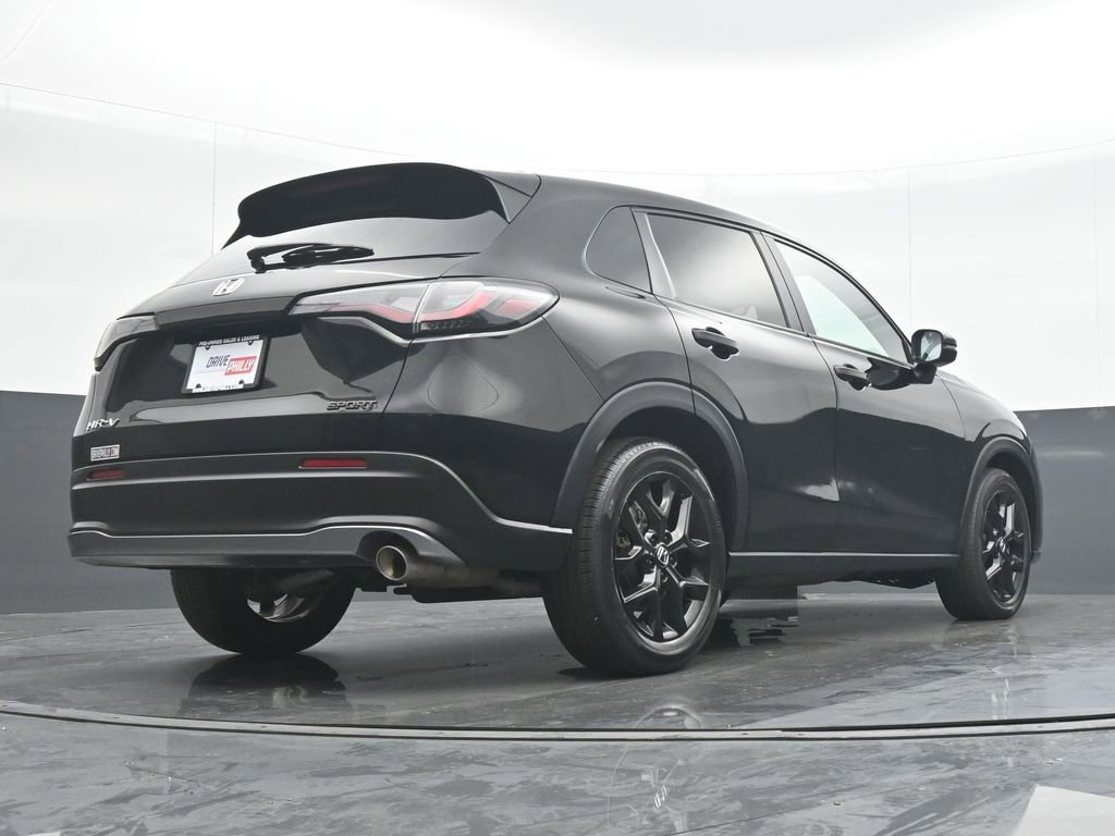 Used 2023 Honda HR-V Sport image 30