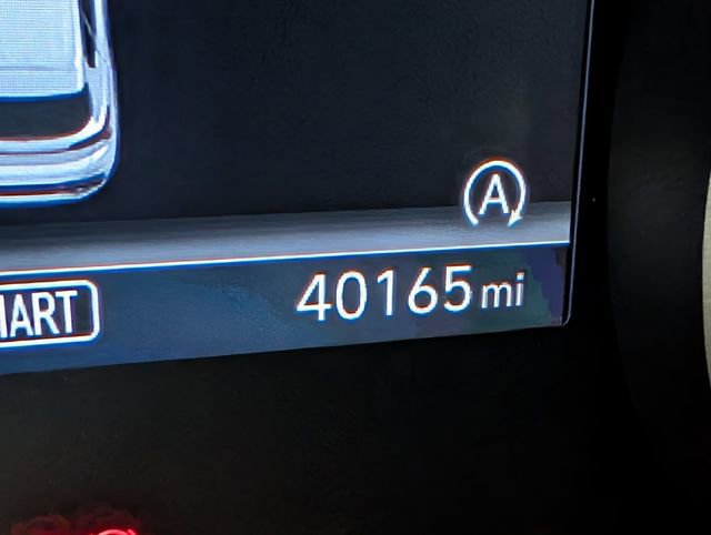 Used 2023 Hyundai Santa Fe SEL w/ Cargo Package image 18