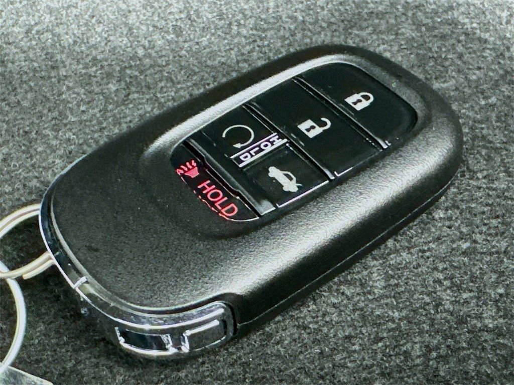 Certified 2025 Honda Accord EX-L image 39