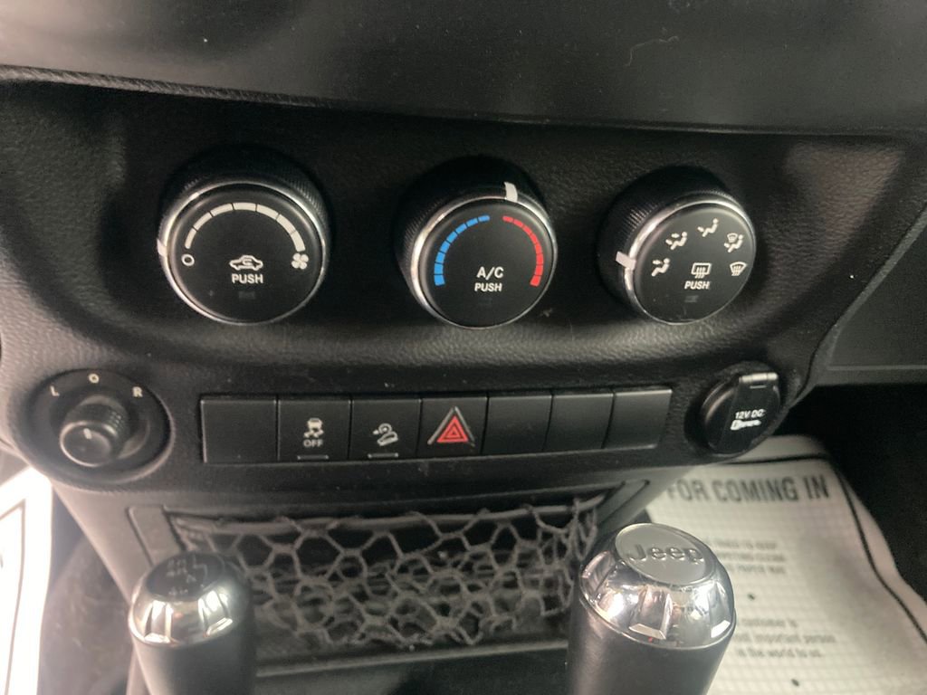 Used 2016 Jeep Wrangler Unlimited Sport w/ Quick Order Package 24S image 24