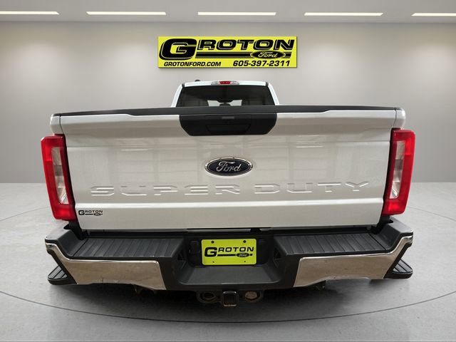 Used 2023 Ford F350 XLT w/ FX4 Off-Road Package image 3