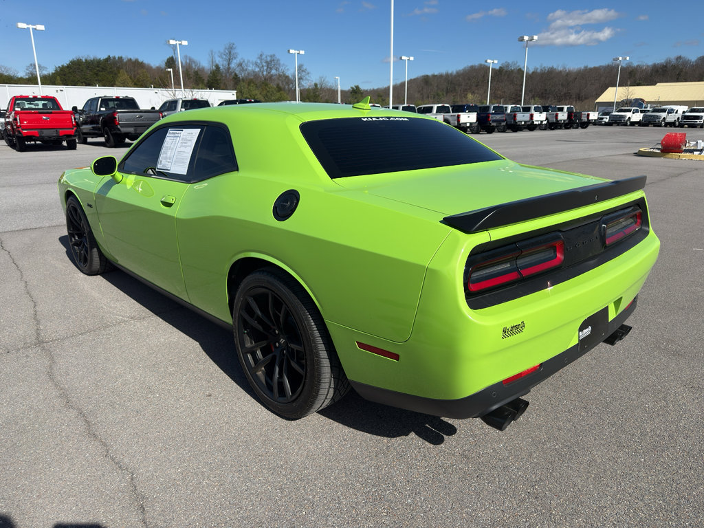 Used 2023 Dodge Challenger R/T w/ Plus Package image 3