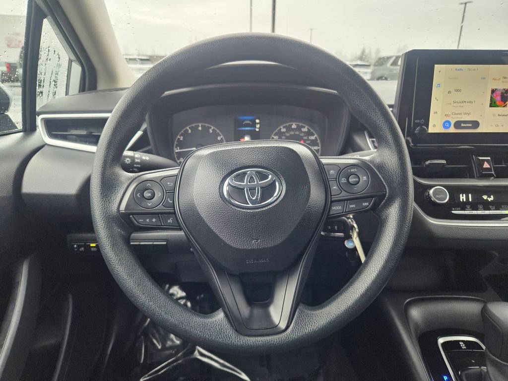 Used 2025 Toyota Corolla LE image 15