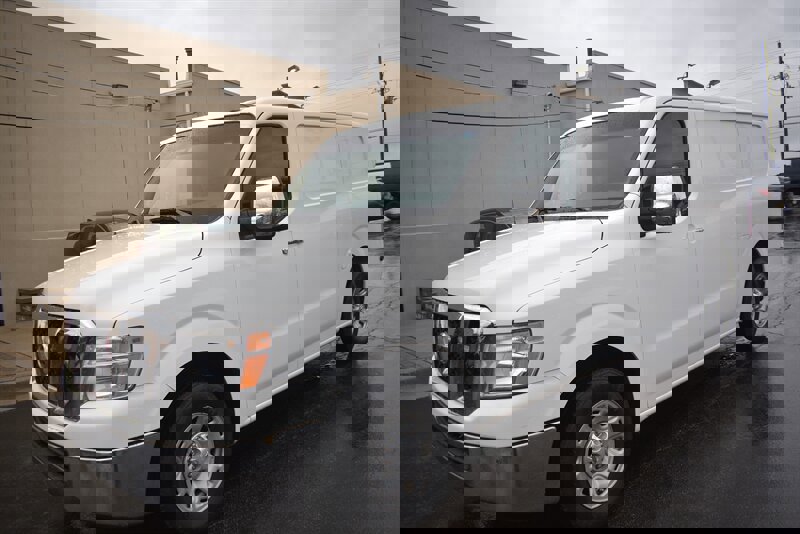 Used 2012 Nissan NV 2500 SV w/ Technology Pkg image 3
