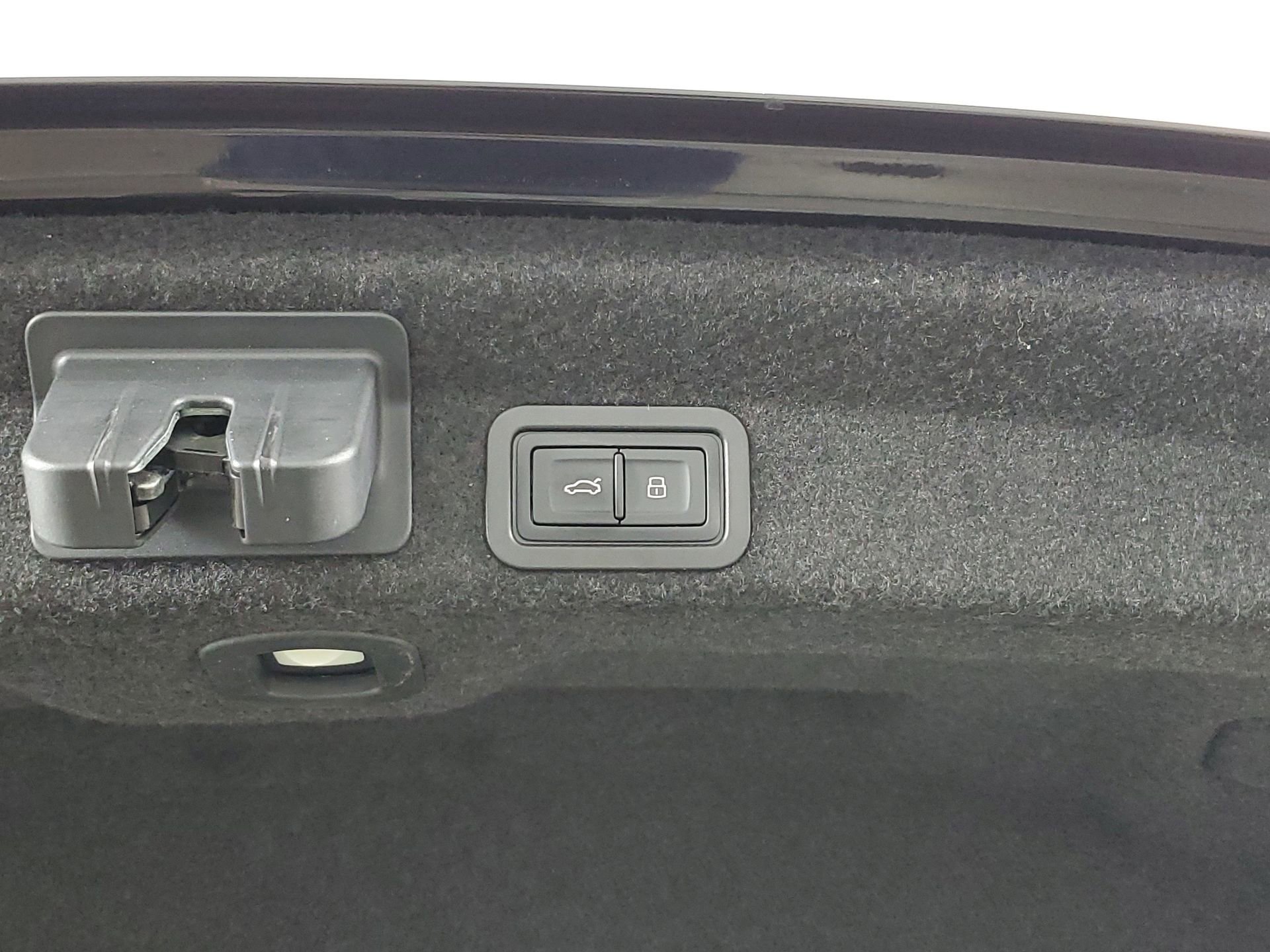 Certified 2024 Audi A6 3.0T Prestige image 22