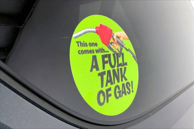 Used 2022 Chevrolet Tahoe Z71 w/ Z71 Off-Road Package image 34