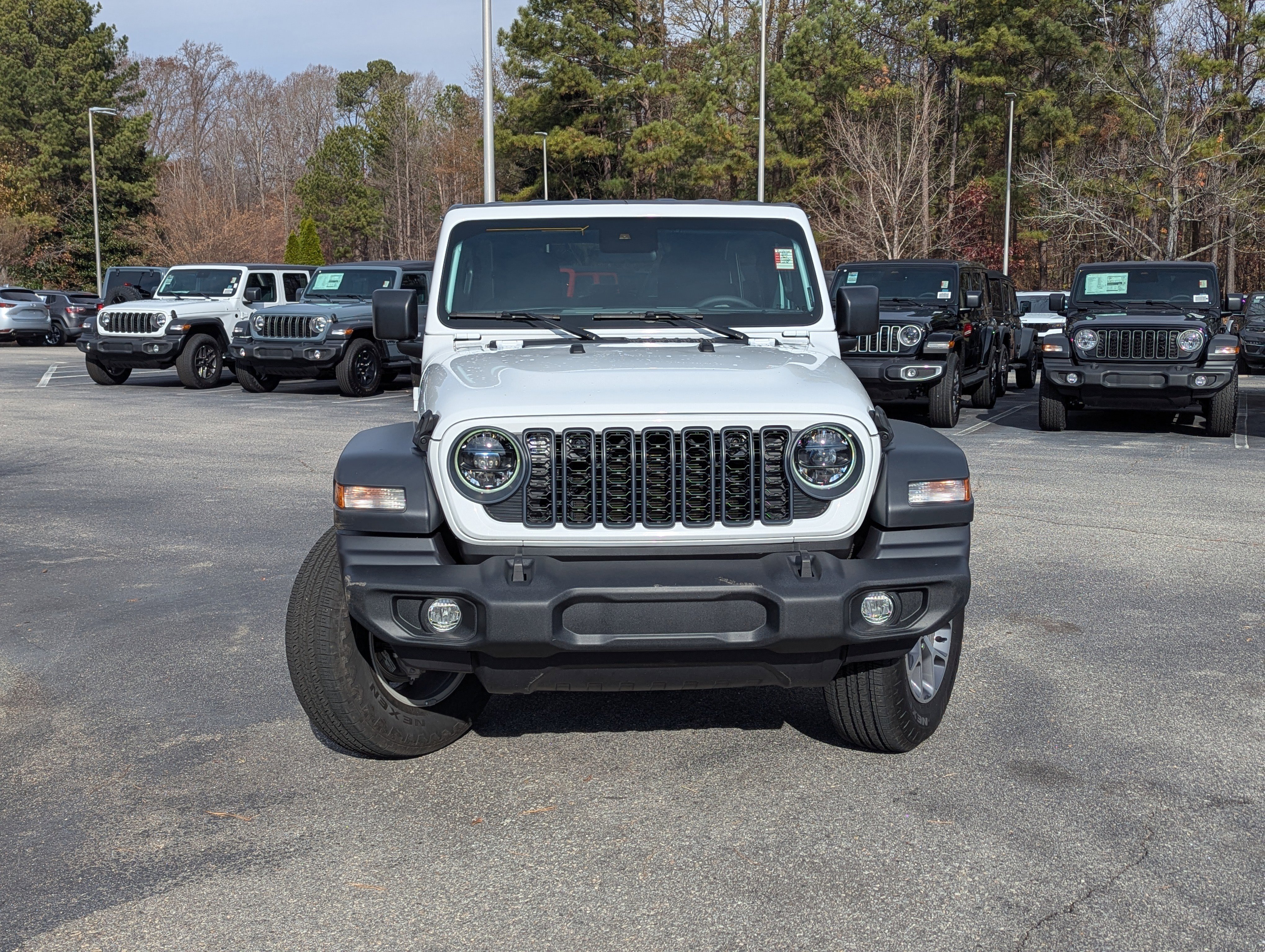 Used 2024 Jeep Wrangler Sport S video 2