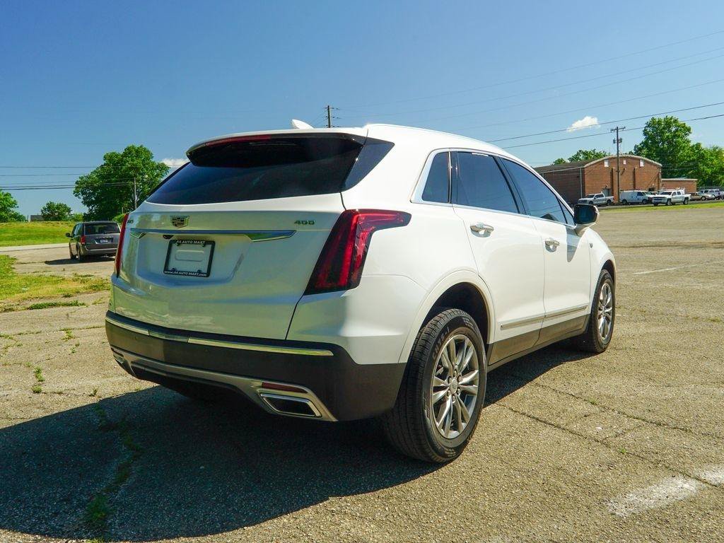 Used 2021 Cadillac XT5 Premium Luxury FWD image 3