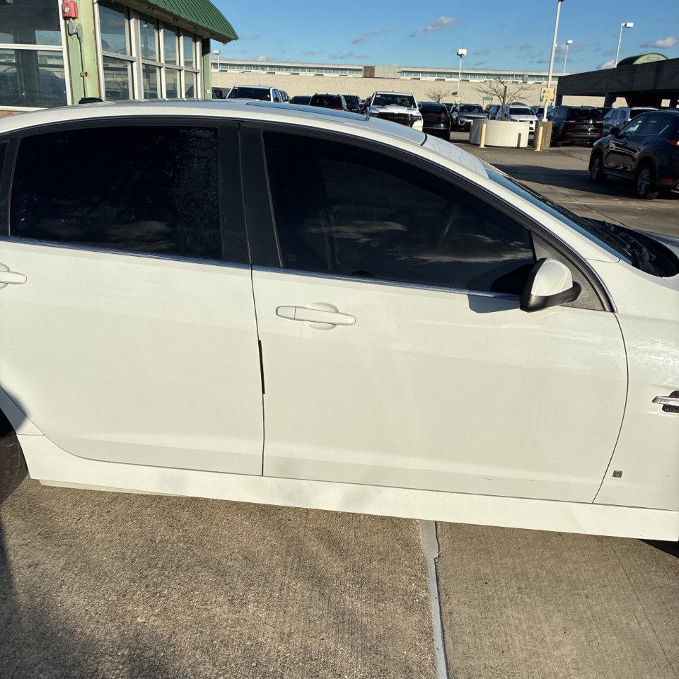 Used 2009 Pontiac G8 w/ Comfort And Sound Package image 11