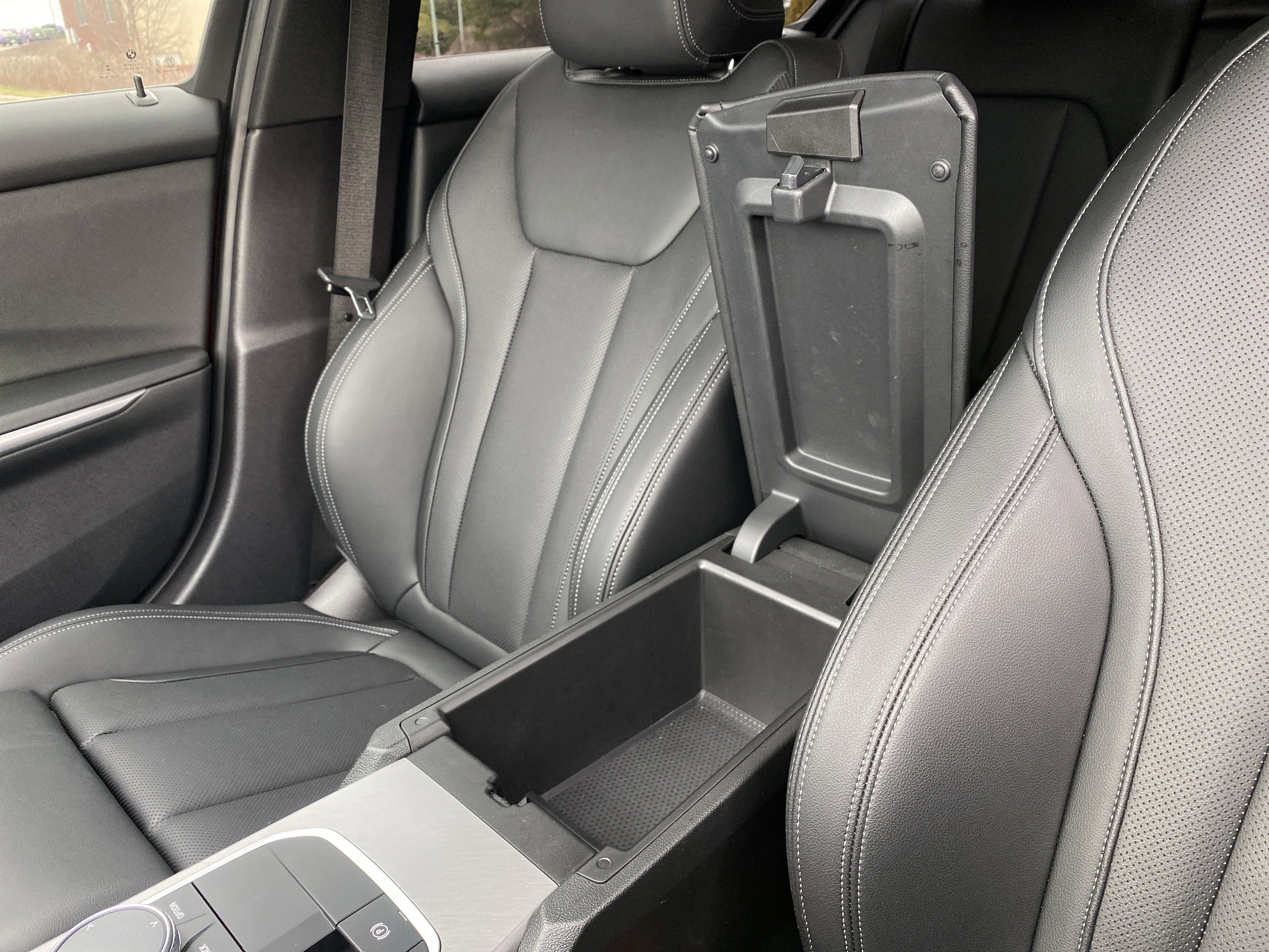 Used 2025 BMW M340i w/ Premium Package image 35