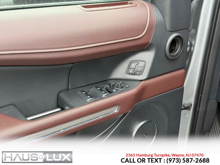 Used 2024 Ford Expedition Limited image 13