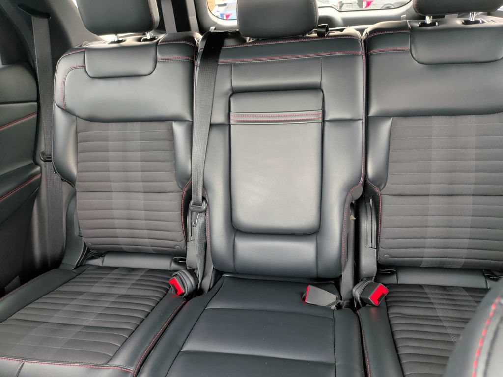 Certified 2025 Ford Explorer ST-Line w/ ST-Line Street Pack AWD/4WD image 8