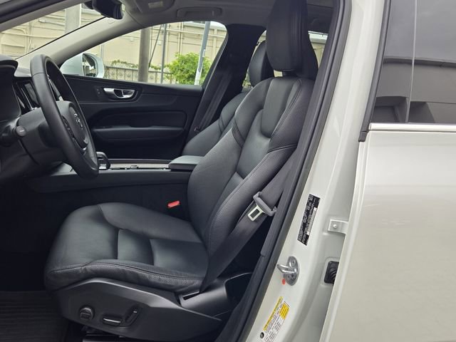 Certified 2023 Volvo XC60 B5 Plus w/ Climate Package image 12