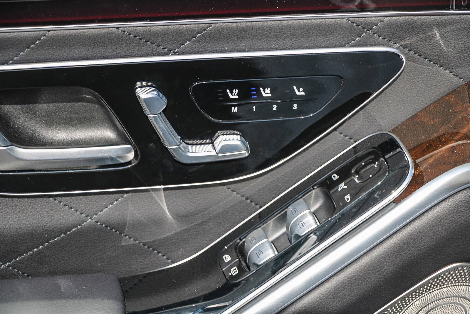 New 2024 Mercedes-Benz S 580 4MATIC Sedan image 20