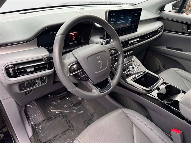 Used 2022 Lincoln Nautilus Reserve image 18