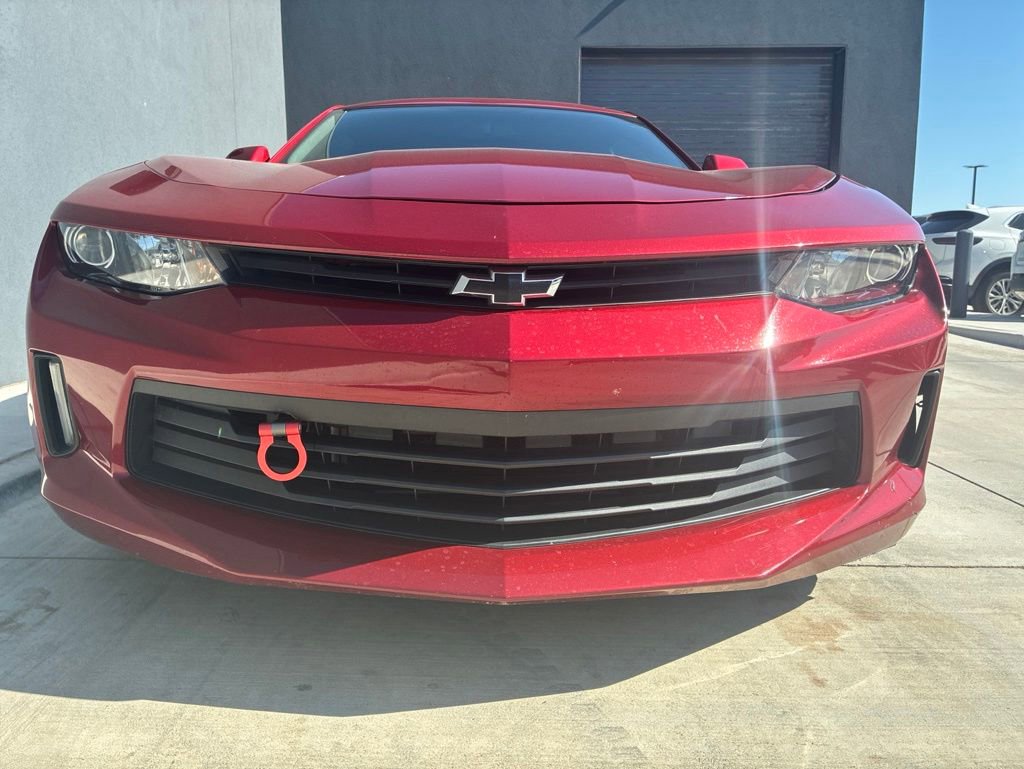 Used 2016 Chevrolet Camaro LT RWD image 2