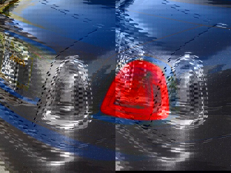 Used 2019 Rolls-Royce Dawn image 16