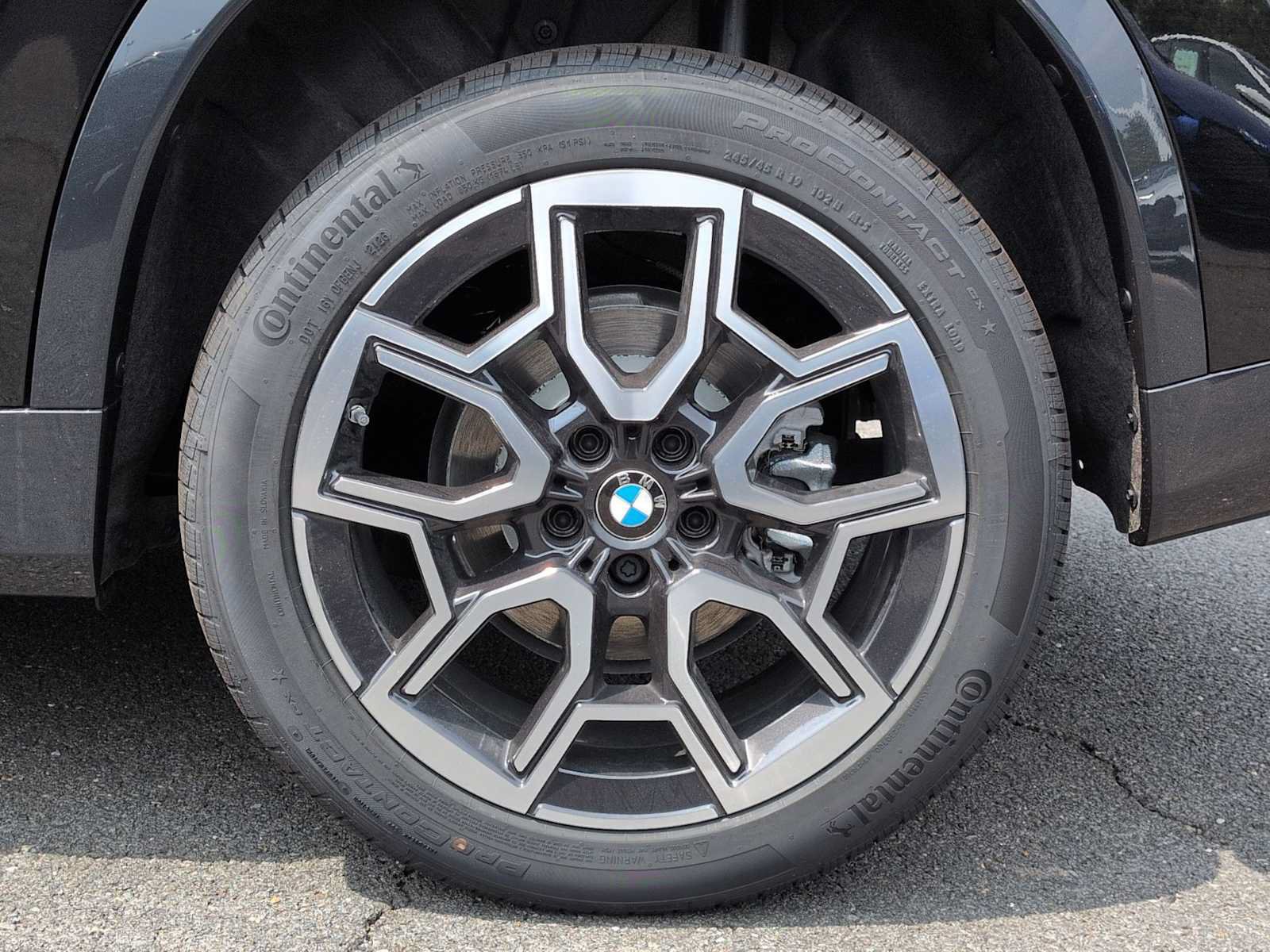 New 2026 BMW X1 xDrive28i w/ Convenience Package AWD/4WD image 14