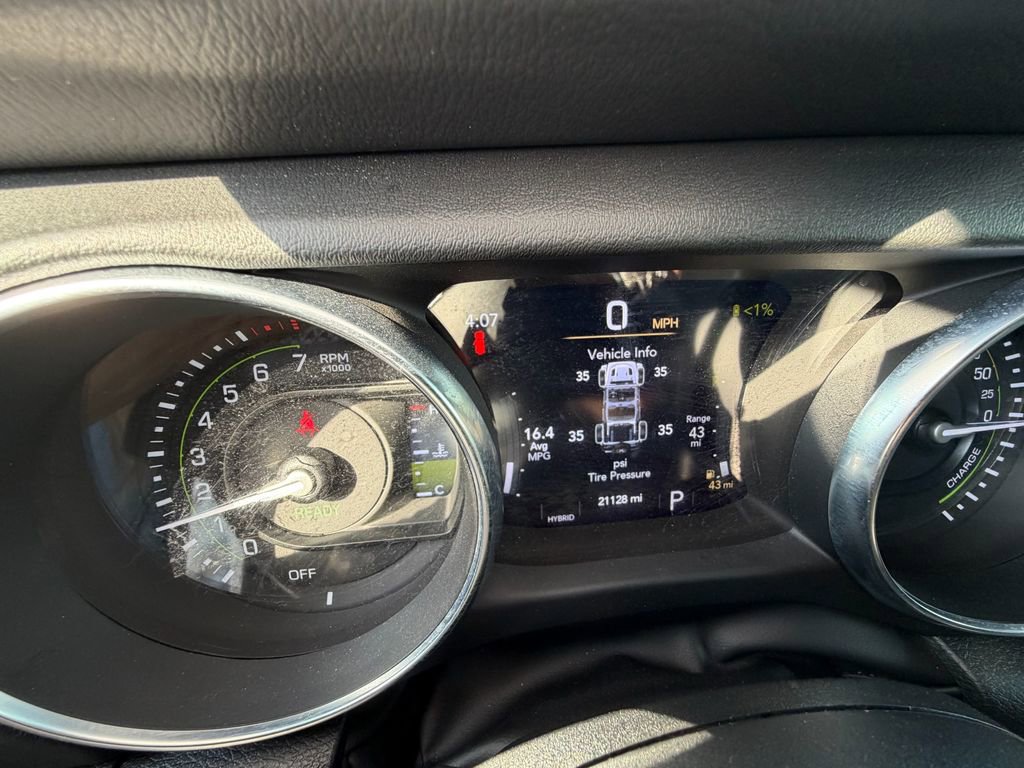 Used 2023 Jeep Wrangler Unlimited Sahara w/ Cold Weather Group image 14