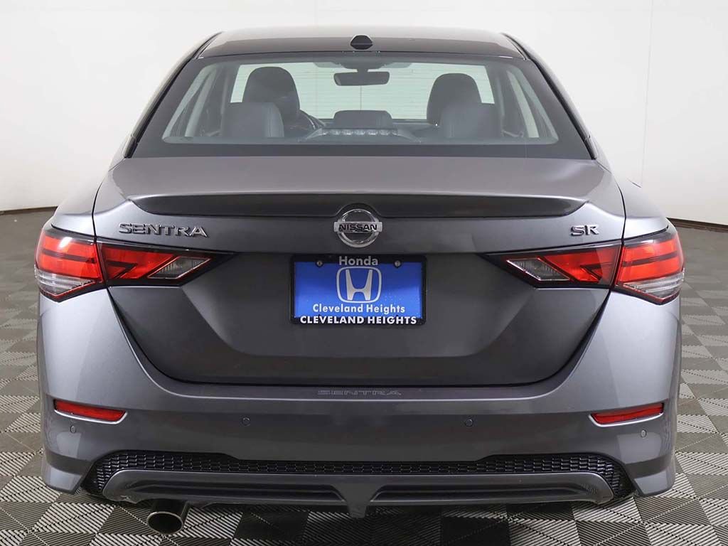 Used 2023 Nissan Sentra SR w/ SR Premium Package image 13