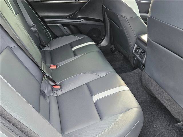 Used 2026 Toyota Camry SE FWD image 19