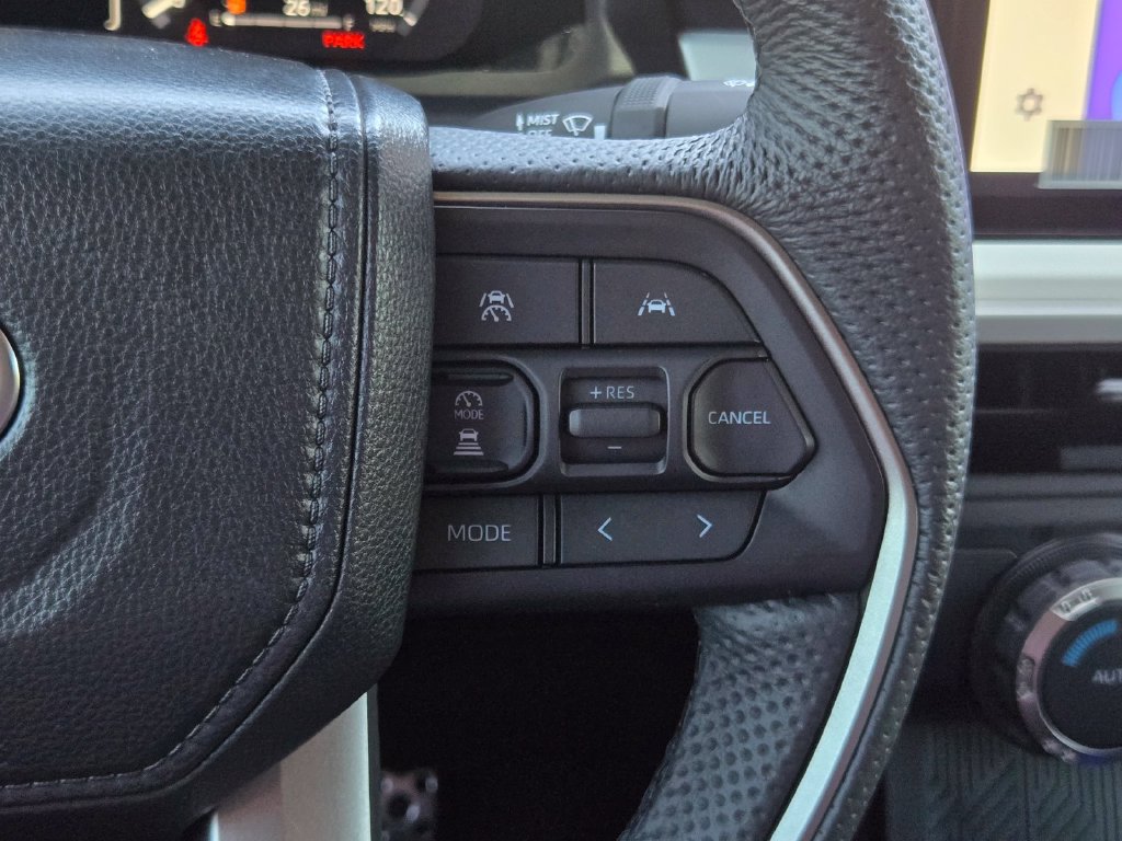 Used 2024 Toyota Tacoma TRD Sport AWD/4WD image 21