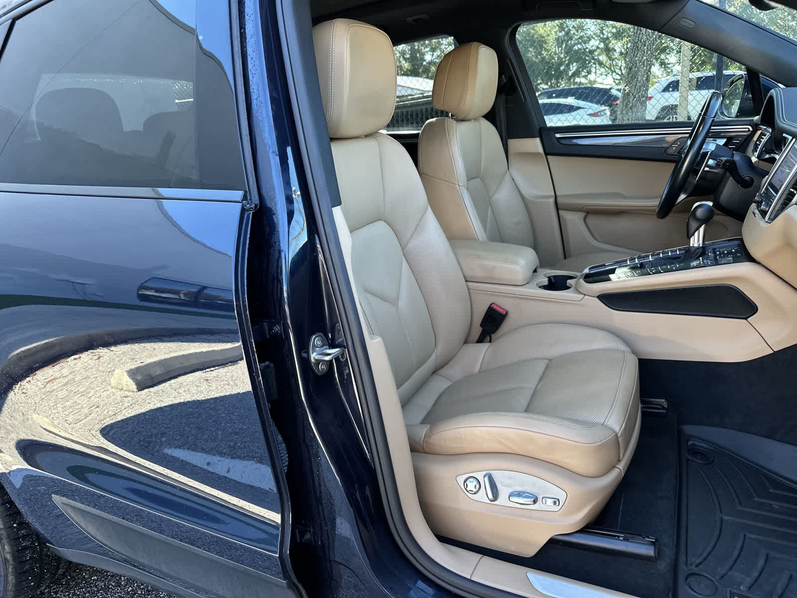 Used 2018 Porsche Macan S AWD/4WD image 9