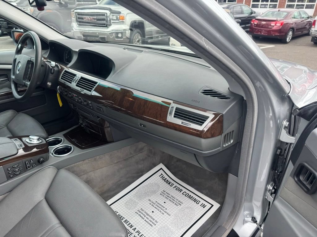 Used 2003 BMW 745Li RWD image 25