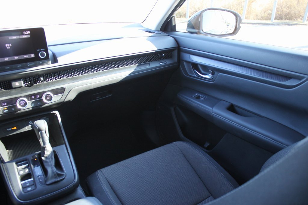 Used 2024 Honda CR-V LX image 7