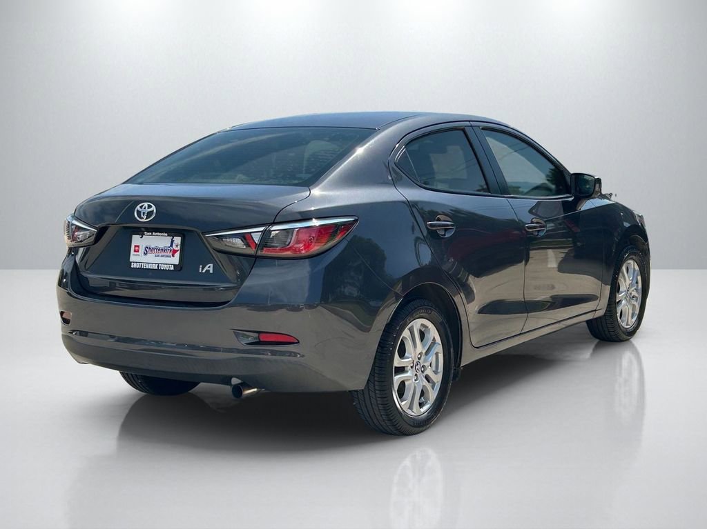 Used 2017 Toyota Yaris iA FWD image 5