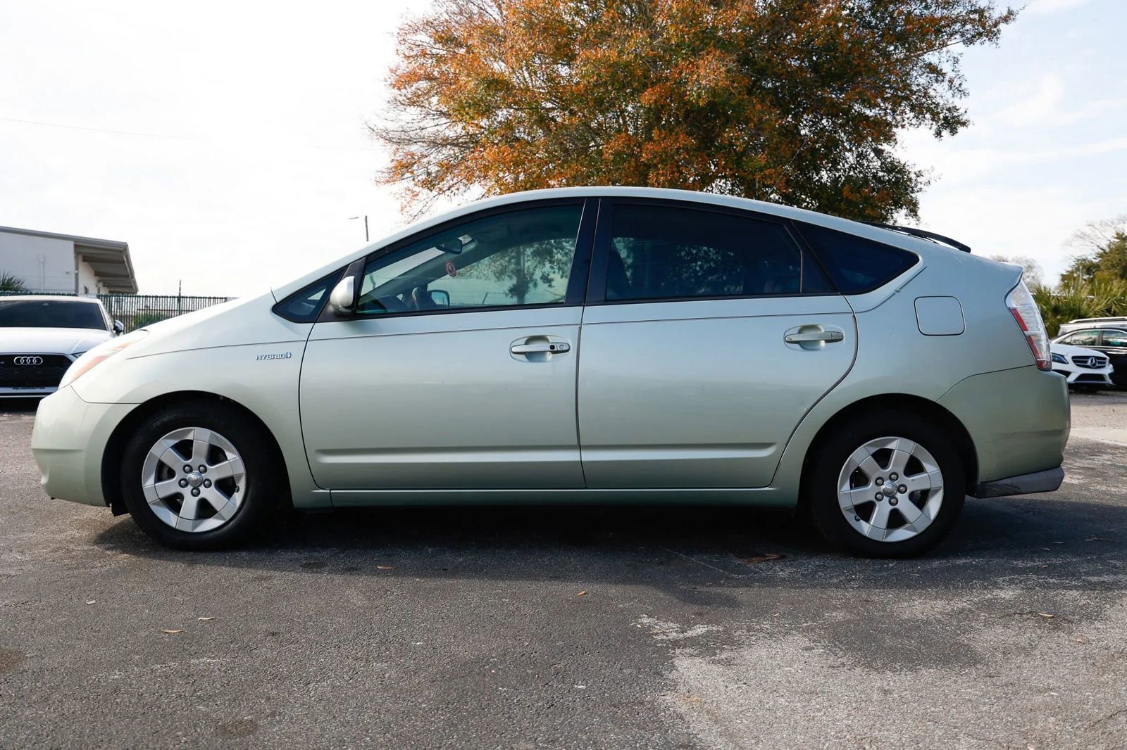 Used 2008 Toyota Prius FWD image 2