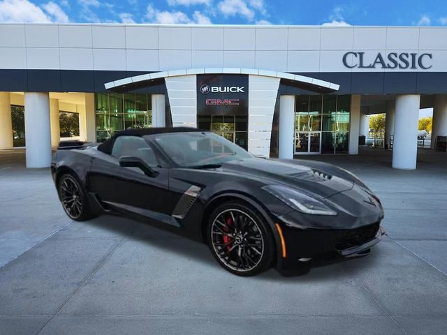 Used 2015 Chevrolet Corvette Z06 w/ 3LZ Preferred Equipment Group image 2