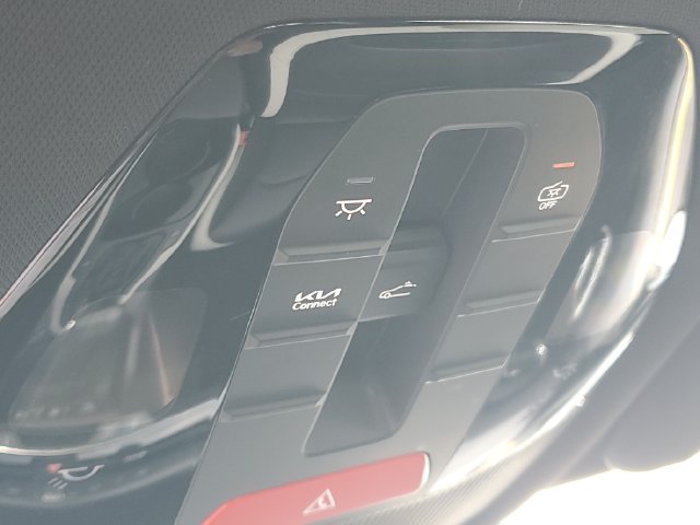 Certified 2025 Kia K4 GT-Line w/ GT-Line Premium Package FWD image 30