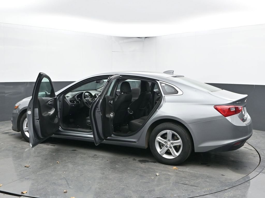 Used 2024 Chevrolet Malibu LT image 57