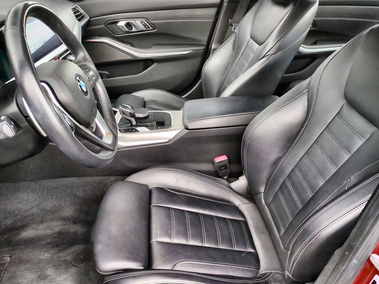 Used 2020 BMW 330i xDrive Sedan w/ Premium Package image 16