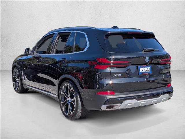 Used 2025 BMW X5 xDrive50e w/ Parking Assistance Package image 8