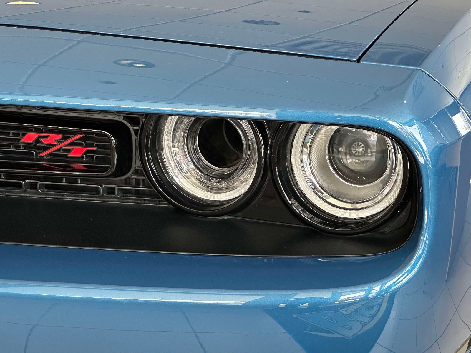Used 2021 Dodge Challenger R/T Scat Pack w/ Driver Convenience Group RWD image 9