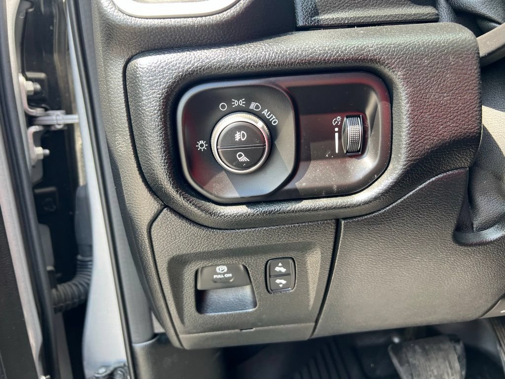 Used 2020 RAM 1500 Big Horn AWD/4WD image 53