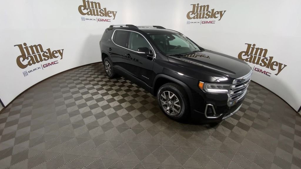 Certified 2023 GMC Acadia SLE w/ Driver Convenience Package image 2