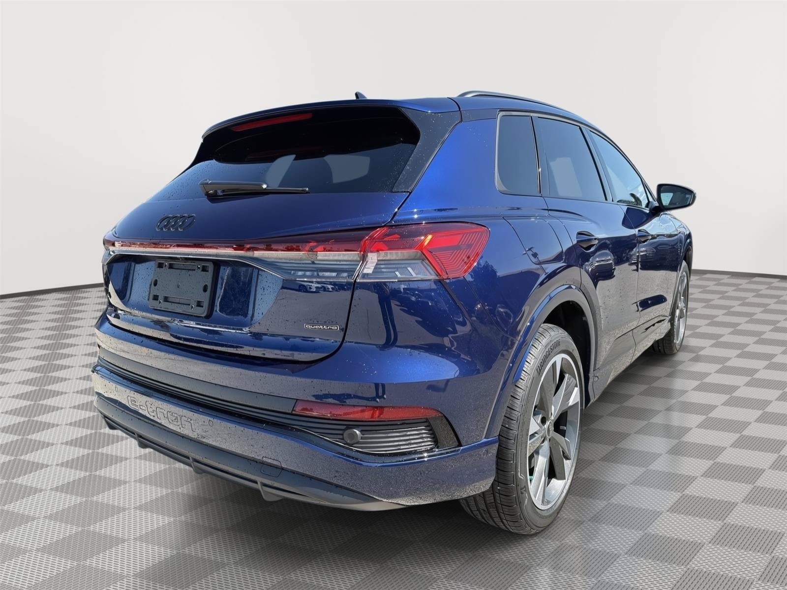 Certified 2024 Audi Q4 e-tron Premium Plus AWD/4WD image 5