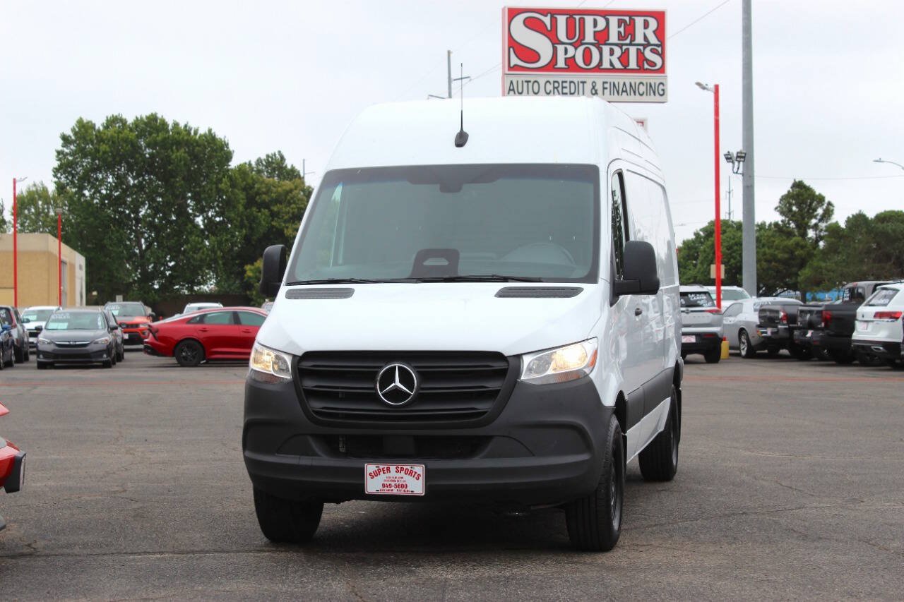 Used 2025 Mercedes-Benz Sprinter 2500 image 7