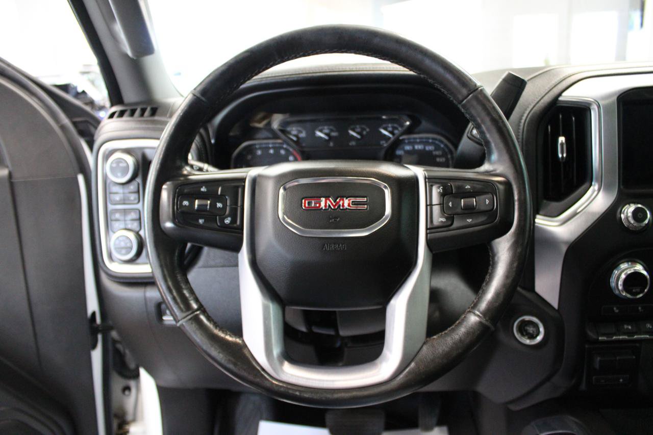 Used 2020 GMC Sierra 1500 Elevation w/ Elevation Value Package AWD/4WD image 17