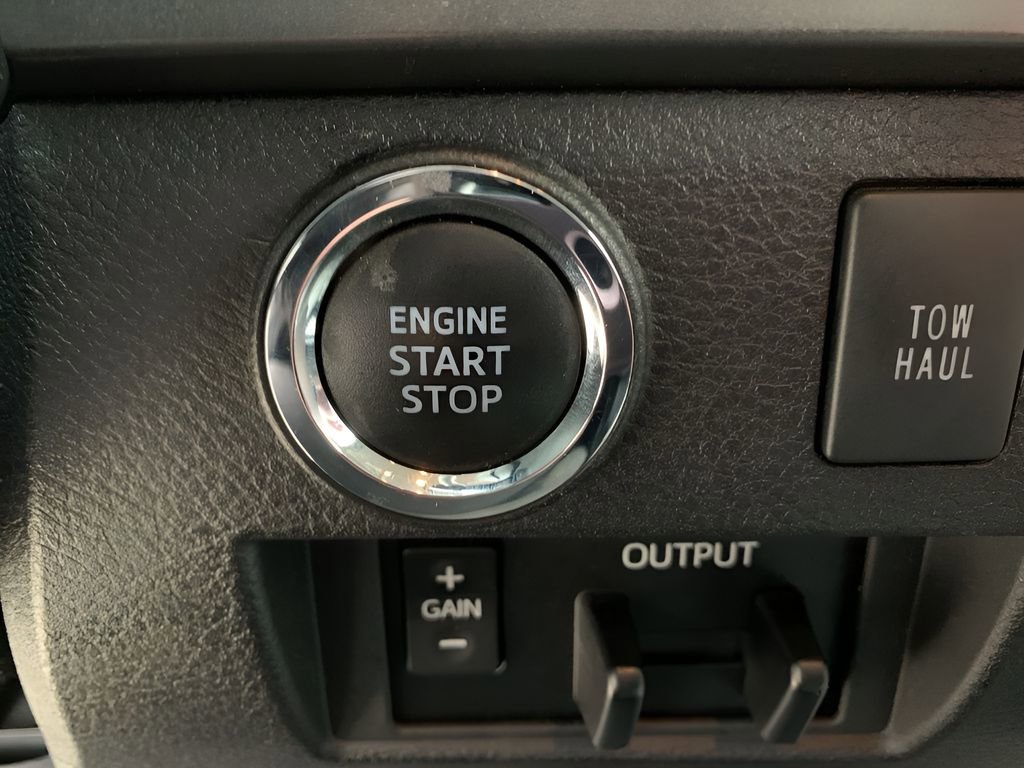 Used 2020 Toyota Tundra SR5 image 24