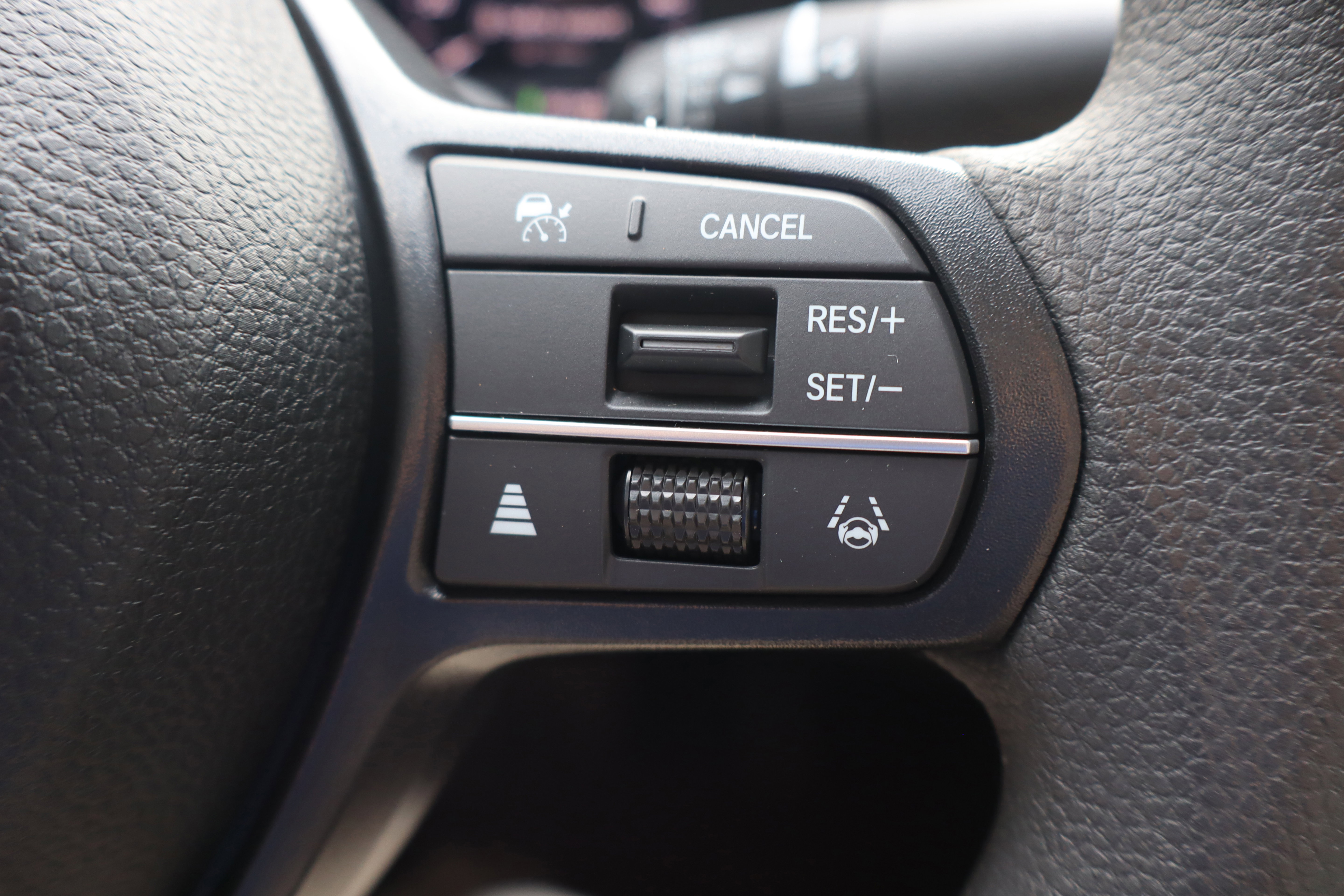 Used 2025 Honda Accord LX image 17