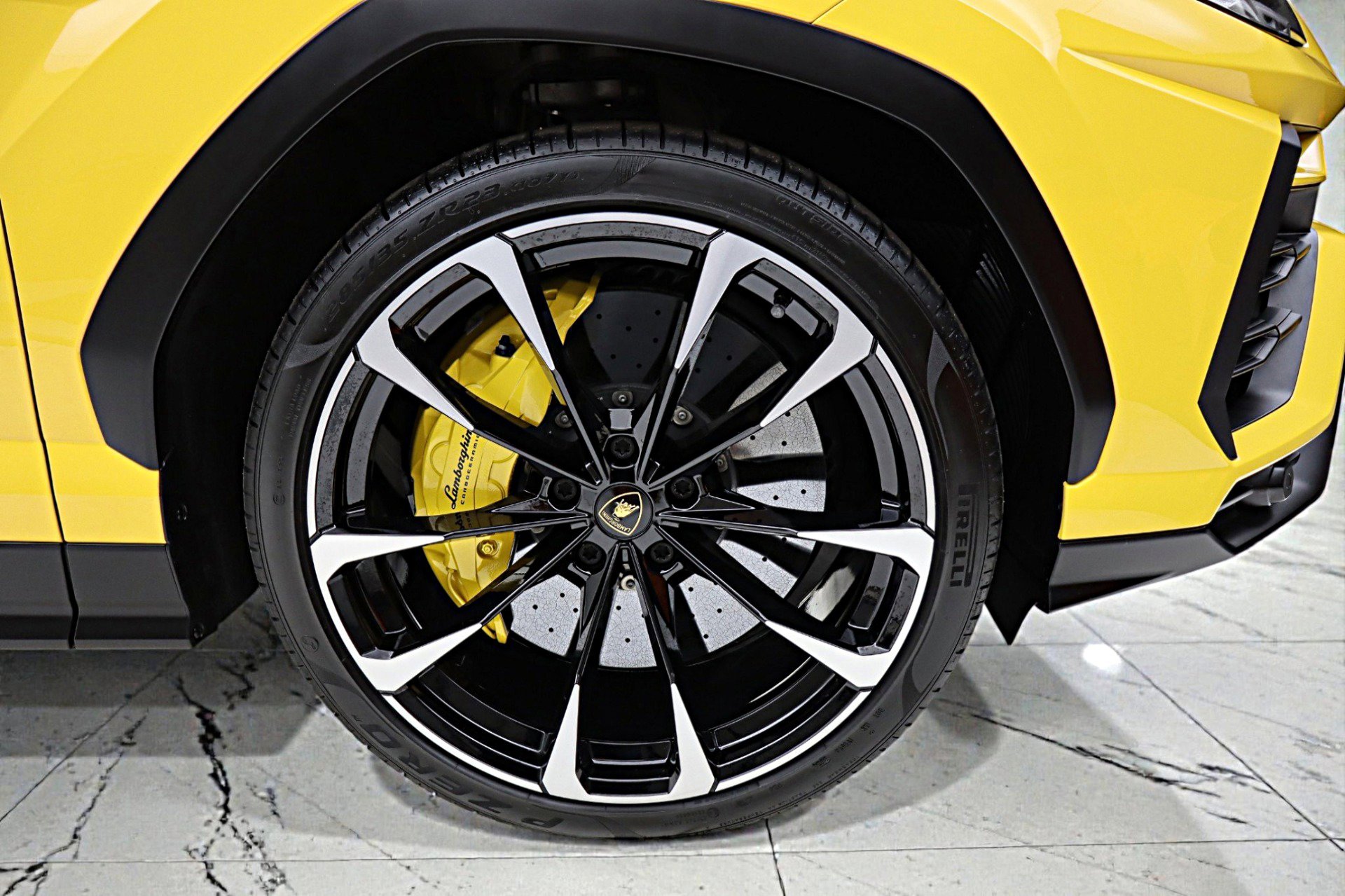 Used 2022 Lamborghini Urus image 55