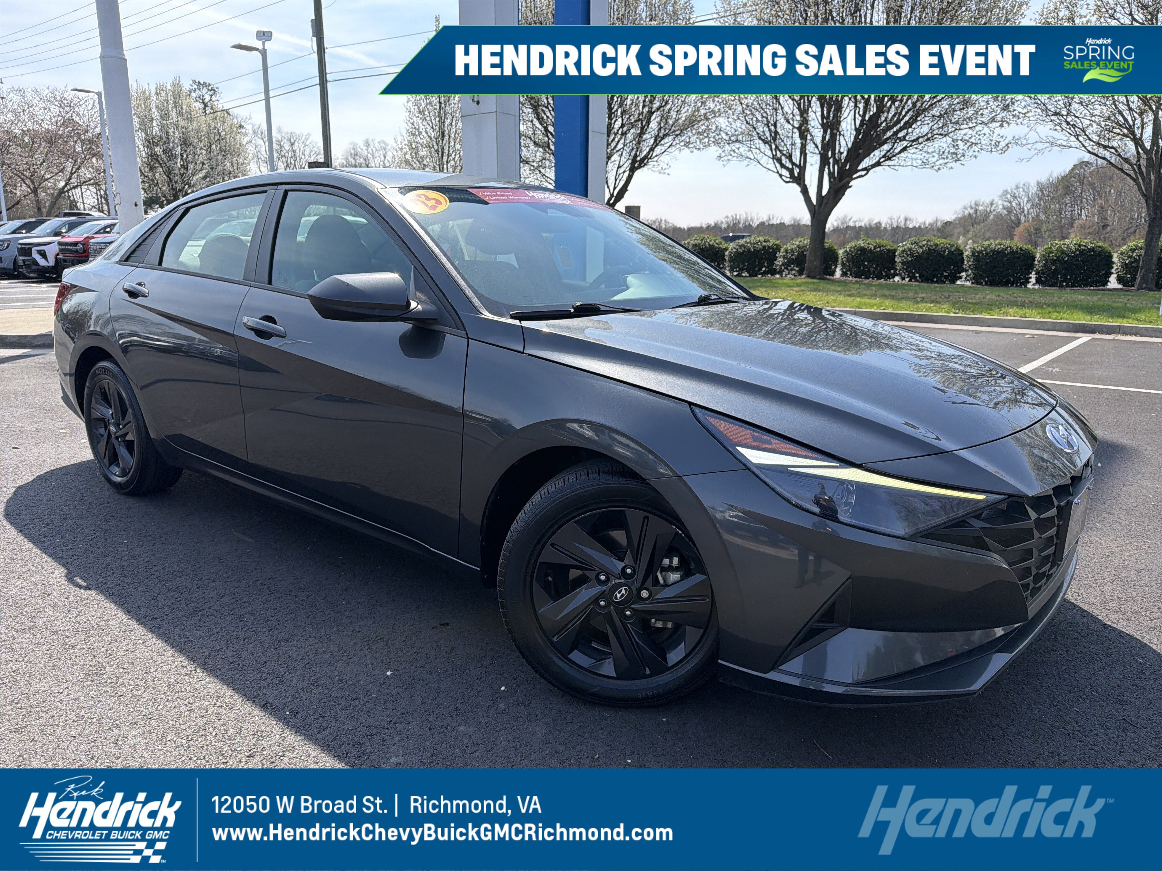 Used 2023 Hyundai Elantra SEL image 1